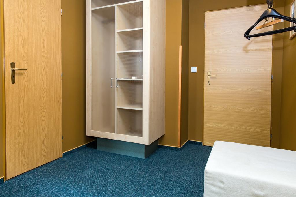 Hotel Rieger Garni Jicin Luaran gambar